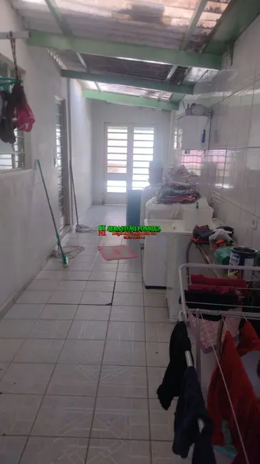 Foto 2 de Casa com 3 quartos à venda, 270m2 em Sao Jose Dos Campos - SP