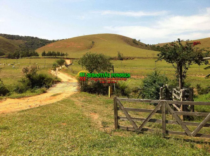 Foto 1 de Fazenda / Haras à venda, 255m2 em Centro, Silveiras - SP
