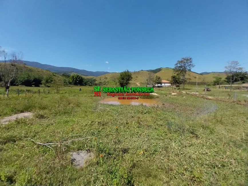 Foto 1 de Fazenda / Haras à venda, 215m2 em Centro, Aparecida - SP