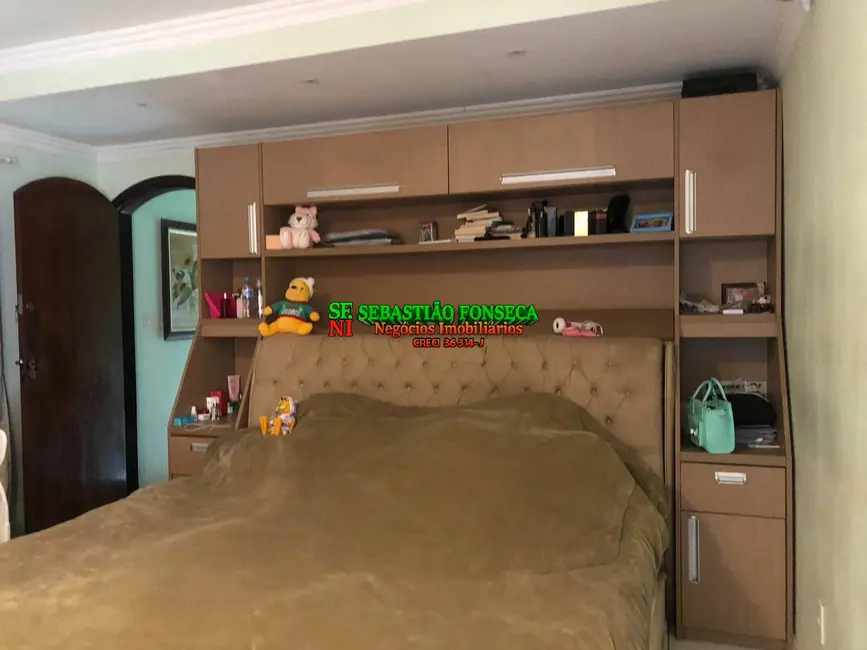 Foto 6 de Sobrado com 4 quartos à venda, 250m2 em Sao Jose Dos Campos - SP