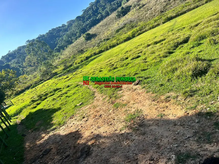 Sítio / Rancho à venda em Centro, Paraibuna - SP - imagem 6 Foto 6 de Sítio / Rancho à venda em Centro, Paraibuna - SP