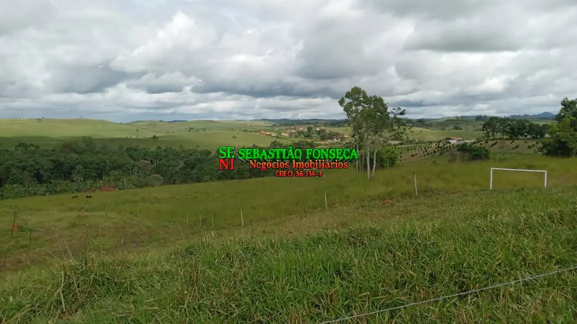 Chácara à venda, 5000m2 em Chácara Marambaia, Cacapava - SP - imagem 3 Foto 3 de Chácara à venda, 5000m2 em Chácara Marambaia, Cacapava - SP