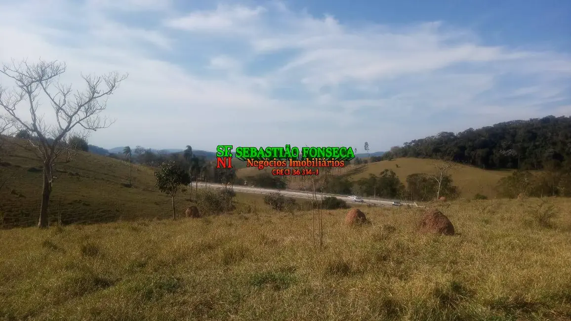 Foto 2 de Fazenda / Haras à venda, 18m2 em Centro, Paraibuna - SP