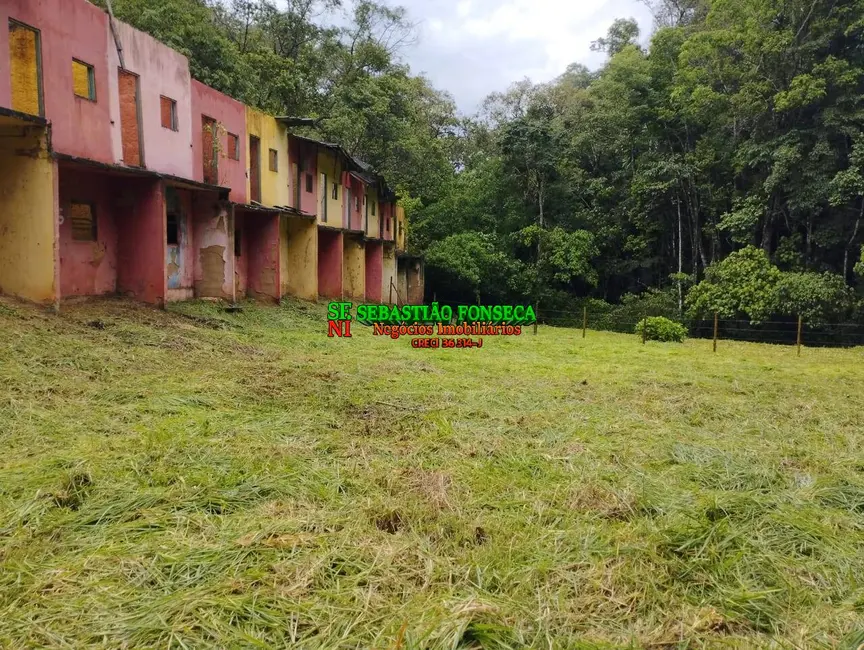 Foto 3 de Terreno / Lote à venda, 1650m2 em Santo Antonio Do Pinhal - SP