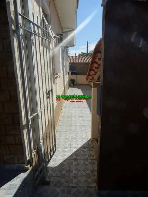 Foto 4 de Casa com 3 quartos à venda, 325m2 em Sao Jose Dos Campos - SP