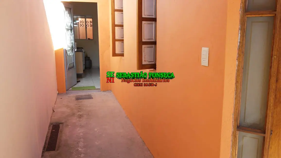 Foto 2 de Casa com 3 quartos à venda, 180m2 em Sao Jose Dos Campos - SP