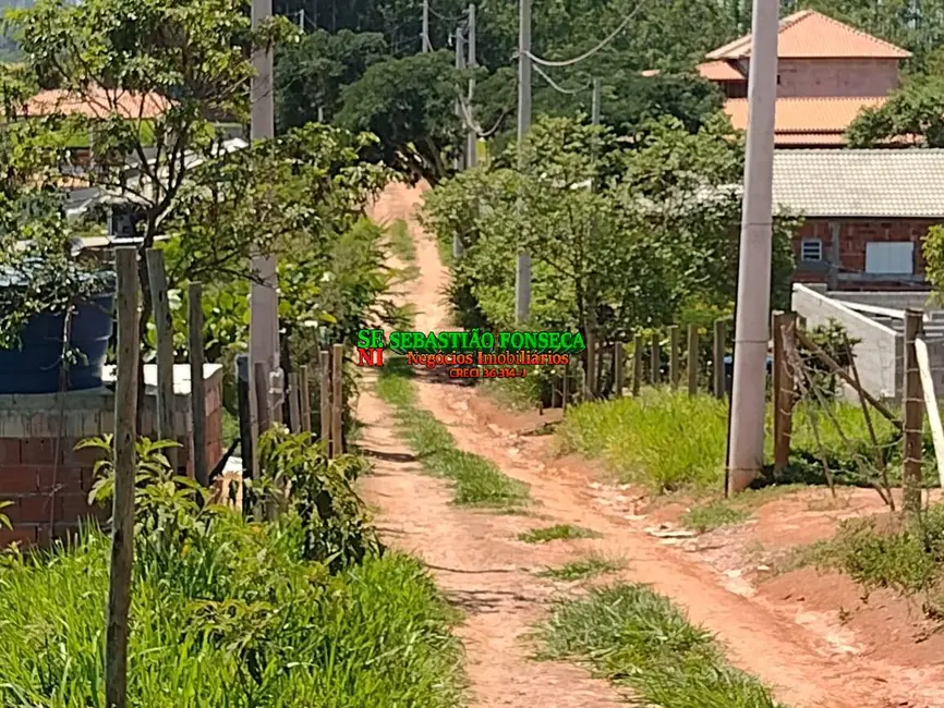 Chácara à venda, 1000m2 em Jambeiro - SP - imagem 4 Foto 4 de Chácara à venda, 1000m2 em Jambeiro - SP