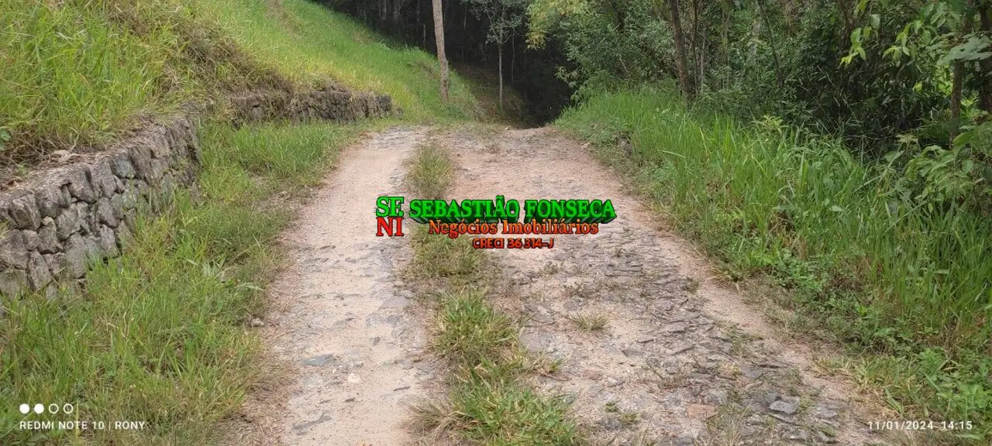 Sítio / Rancho com 7 quartos à venda em Paraibuna - SP - imagem 8 Foto 8 de Sítio / Rancho com 7 quartos à venda em Paraibuna - SP