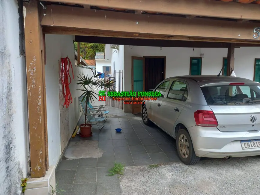 Casa com 3 quartos à venda, 360m2 em Martim de Sá, Caraguatatuba - SP - imagem 8 Foto 8 de Casa com 3 quartos à venda, 360m2 em Martim de Sá, Caraguatatuba - SP
