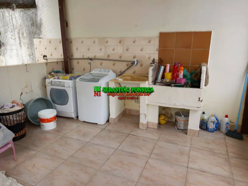 Casa com 3 quartos à venda, 360m2 em Martim de Sá, Caraguatatuba - SP - imagem 9 Foto 9 de Casa com 3 quartos à venda, 360m2 em Martim de Sá, Caraguatatuba - SP