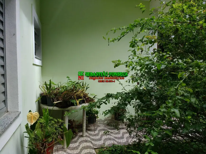 Sítio / Rancho à venda, 8m2 em Centro, Paraibuna - SP - imagem 7 Foto 7 de Sítio / Rancho à venda, 8m2 em Centro, Paraibuna - SP