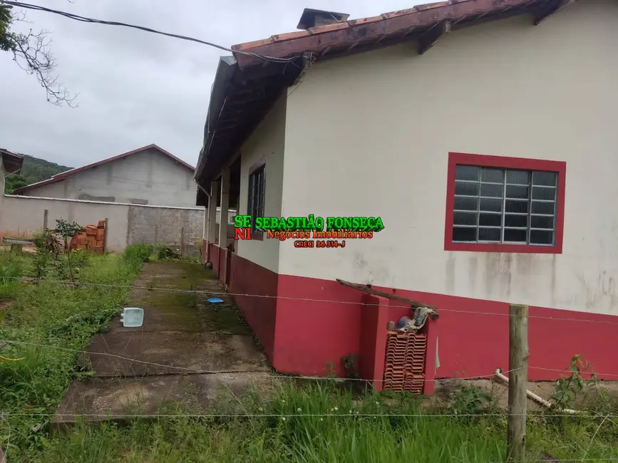 Chácara com 4 quartos à venda, 2000m2 em Paraibuna - SP - imagem 5 Foto 5 de Chácara com 4 quartos à venda, 2000m2 em Paraibuna - SP