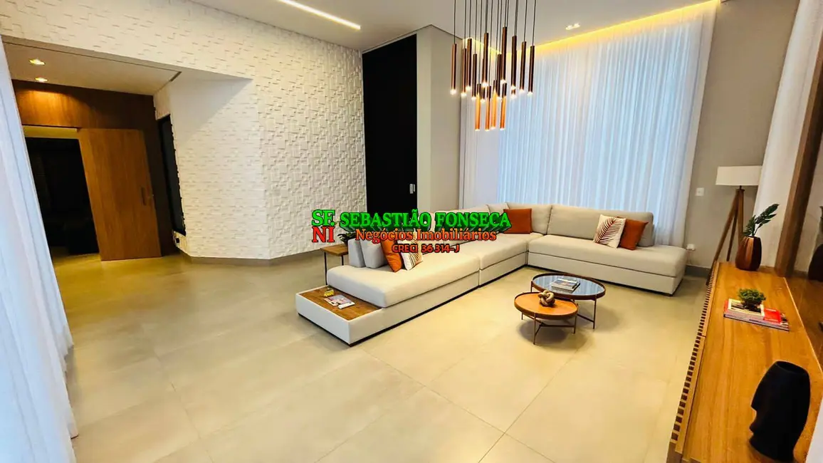 Foto 2 de Casa com 4 quartos à venda, 464m2 em Sao Jose Dos Campos - SP