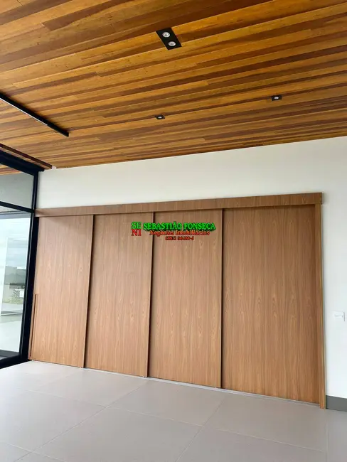 Foto 3 de Casa de Condomínio com 4 quartos à venda, 600m2 em Sao Jose Dos Campos - SP