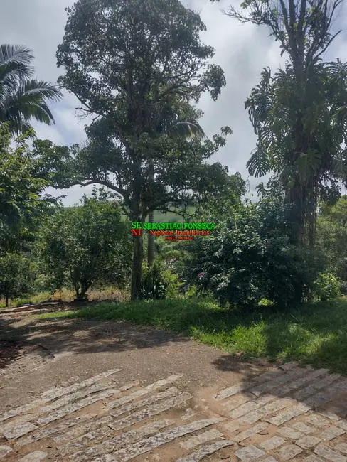 Foto 1 de Sítio / Rancho com 4 quartos à venda, 1300m2 em Área Rural de Guaratinguetá, Guaratingueta - SP