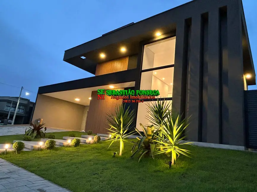 Casa com 3 quartos à venda, 450m2 em Sao Jose Dos Campos - SP - imagem 1 Foto 1 de Casa com 3 quartos à venda, 450m2 em Sao Jose Dos Campos - SP