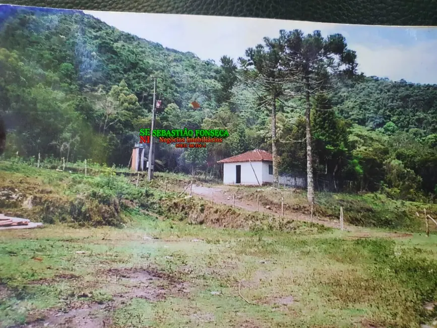 Foto 1 de Fazenda / Haras à venda, 200m2 em Centro, Maria Da Fe - MG
