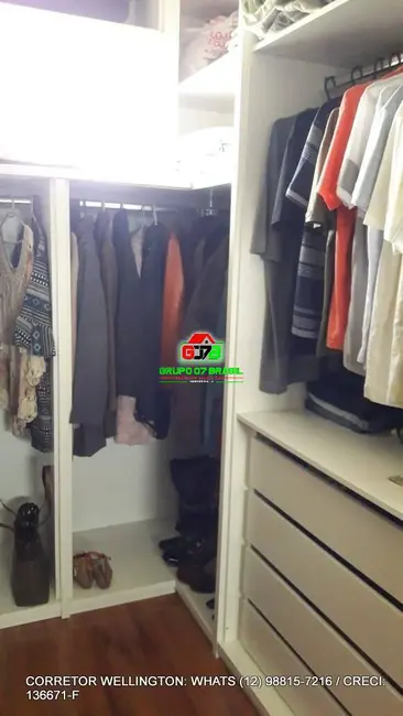 Foto 9 de Casa de Condomínio com 3 quartos à venda, 334m2 em Sao Jose Dos Campos - SP