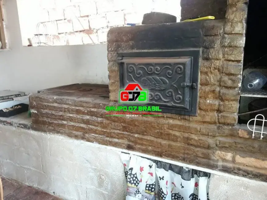 Foto 2 de Chácara com 4 quartos à venda, 120m2 em Chácara Ipês, Cacapava - SP