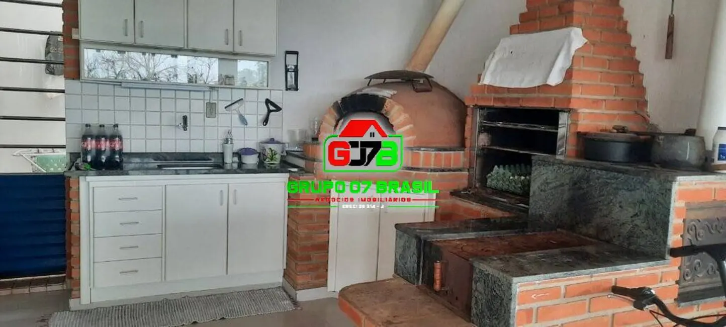 Foto 1 de Chácara com 4 quartos à venda, 120m2 em Sao Jose Dos Campos - SP