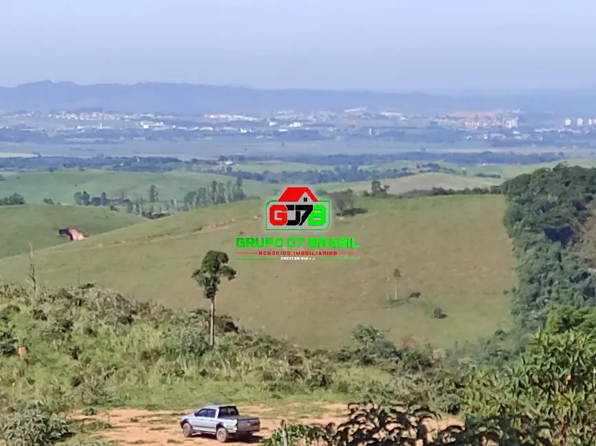 Foto 1 de Fazenda / Haras à venda, 96m2 em Área Rural de Caçapava, Cacapava - SP