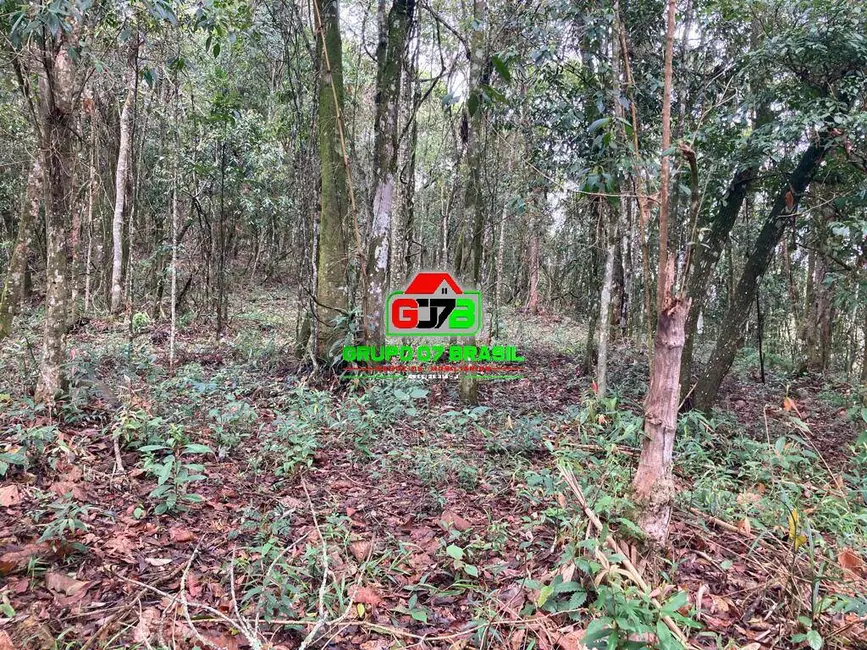 Sítio / Rancho à venda, 13m2 em Sao Jose Dos Campos - SP - imagem 6 Foto 6 de Sítio / Rancho à venda, 13m2 em Sao Jose Dos Campos - SP