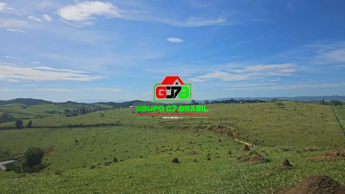 Foto 4 de Fazenda / Haras à venda, 44m2 em Área Rural de Caçapava, Cacapava - SP