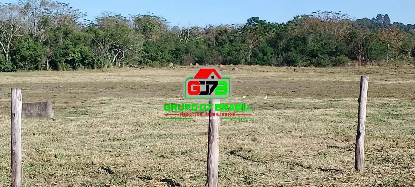 Foto 4 de Sala Comercial à venda, 12500m2 em Vila Menino Jesus, Cacapava - SP