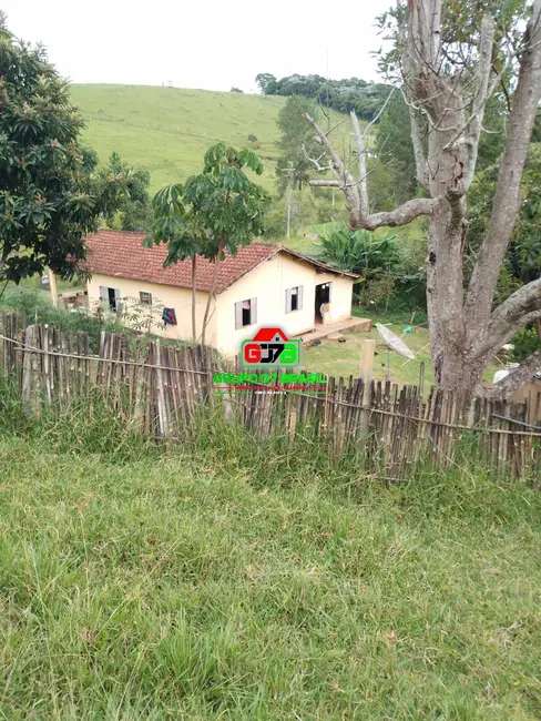 Foto 1 de Fazenda / Haras à venda, 254m2 em Área Rural de Guaratinguetá, Guaratingueta - SP