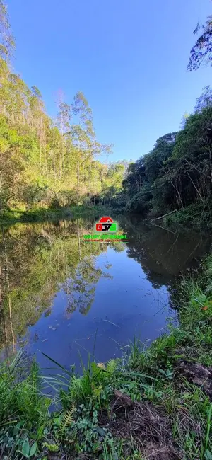 Foto 1 de Sítio / Rancho com 4 quartos à venda, 10m2 em Área Rural de Caçapava, Cacapava - SP