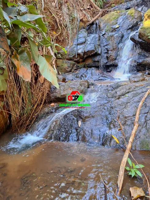 Foto 5 de Sítio / Rancho à venda, 8m2 em Sao Jose Dos Campos - SP