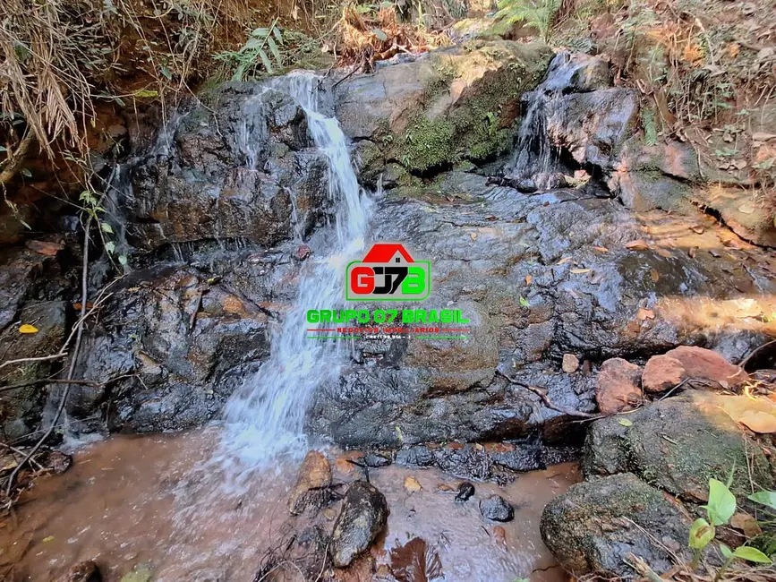 Foto 8 de Sítio / Rancho à venda, 8m2 em Sao Jose Dos Campos - SP