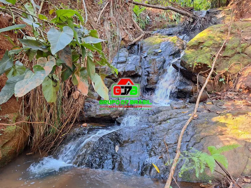 Foto 4 de Sítio / Rancho à venda, 8m2 em Sao Jose Dos Campos - SP