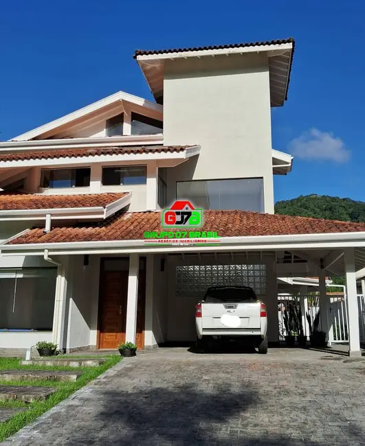 Foto 5 de Casa de Condomínio com 4 quartos à venda, 620m2 em Tabatinga, Caraguatatuba - SP