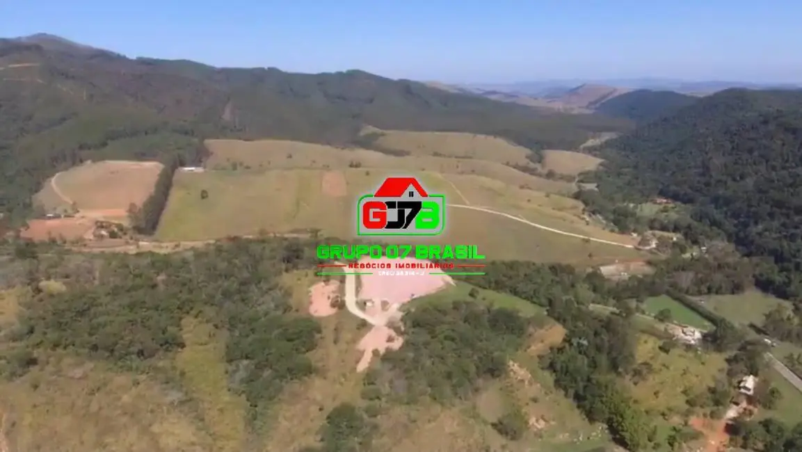 Fazenda / Haras à venda, 231m2 em Área Rural de Pindamonhangaba, Pindamonhangaba - SP - imagem 4 Foto 4 de Fazenda / Haras à venda, 231m2 em Área Rural de Pindamonhangaba, Pindamonhangaba - SP