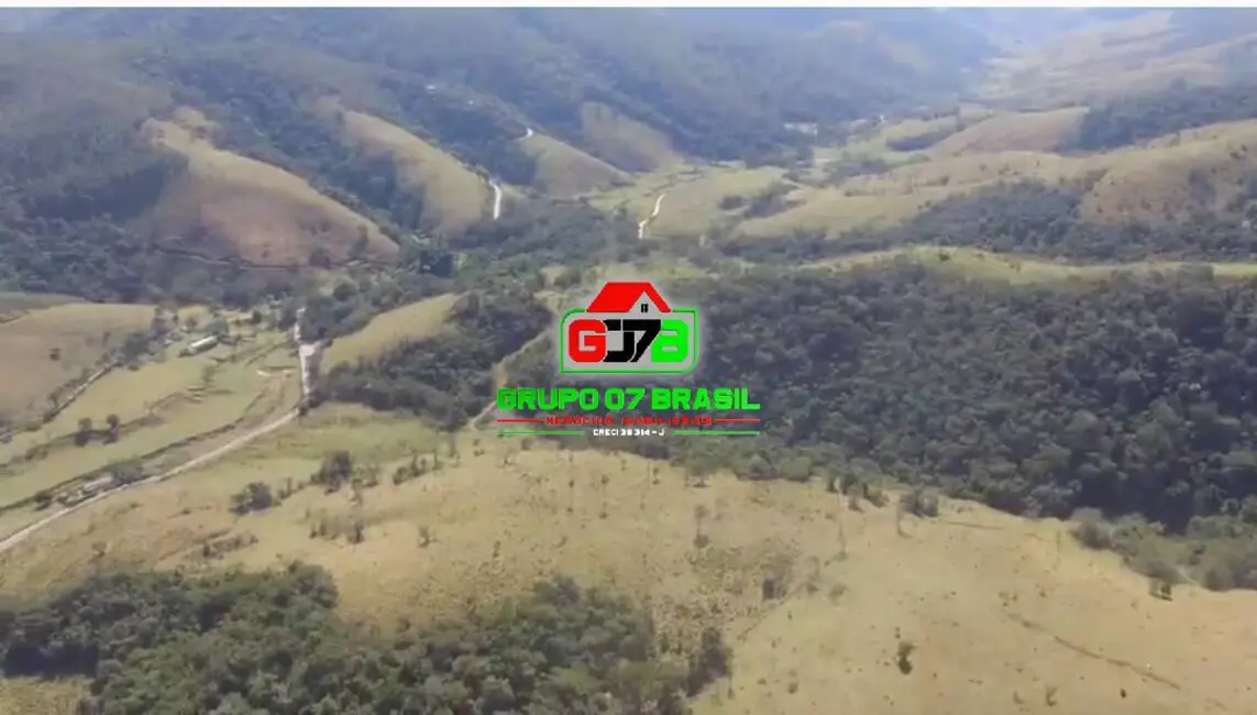 Fazenda / Haras à venda, 231m2 em Área Rural de Pindamonhangaba, Pindamonhangaba - SP - imagem 3 Foto 3 de Fazenda / Haras à venda, 231m2 em Área Rural de Pindamonhangaba, Pindamonhangaba - SP