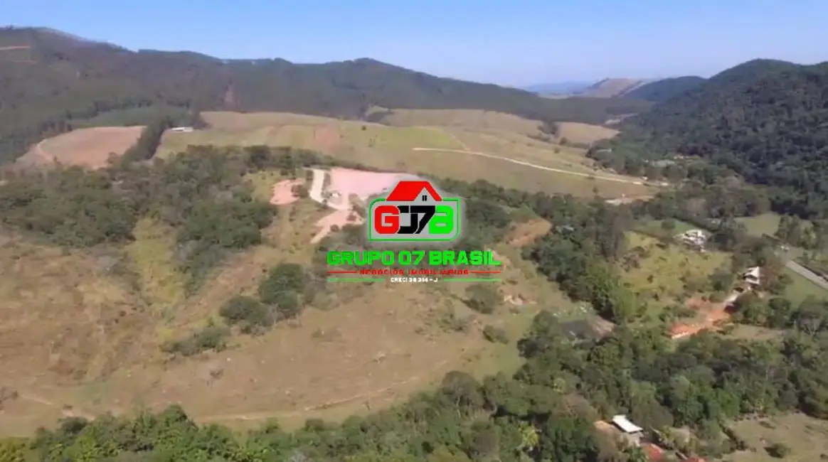 Fazenda / Haras à venda, 231m2 em Área Rural de Pindamonhangaba, Pindamonhangaba - SP - imagem 6 Foto 6 de Fazenda / Haras à venda, 231m2 em Área Rural de Pindamonhangaba, Pindamonhangaba - SP