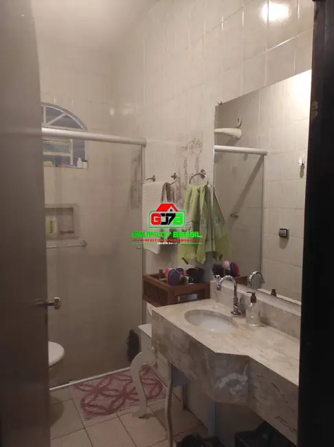 Chácara com 5 quartos à venda, 1784m2 em Sao Jose Dos Campos - SP - imagem 9 Foto 9 de Chácara com 5 quartos à venda, 1784m2 em Sao Jose Dos Campos - SP