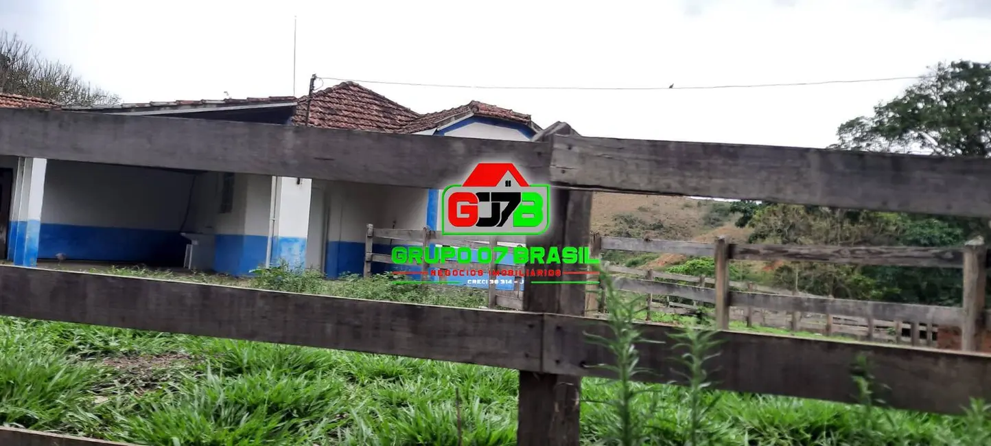 Fazenda / Haras à venda, 605m2 em Área Rural de Cruzeiro, Cruzeiro - SP - imagem 6 Foto 6 de Fazenda / Haras à venda, 605m2 em Área Rural de Cruzeiro, Cruzeiro - SP