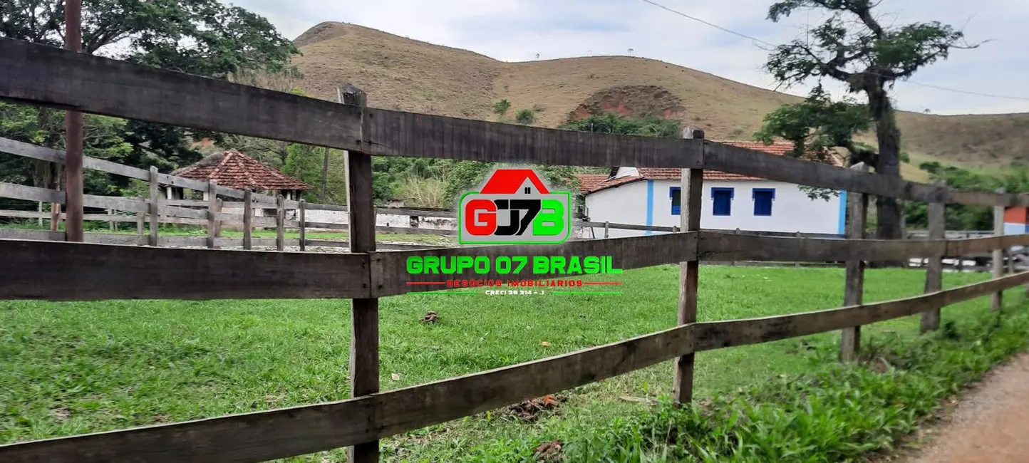 Fazenda / Haras à venda, 605m2 em Área Rural de Cruzeiro, Cruzeiro - SP - imagem 5 Foto 5 de Fazenda / Haras à venda, 605m2 em Área Rural de Cruzeiro, Cruzeiro - SP