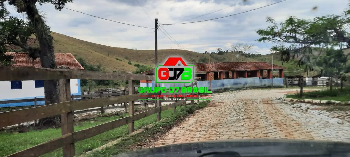 Fazenda / Haras à venda, 605m2 em Área Rural de Cruzeiro, Cruzeiro - SP - imagem 7 Foto 7 de Fazenda / Haras à venda, 605m2 em Área Rural de Cruzeiro, Cruzeiro - SP