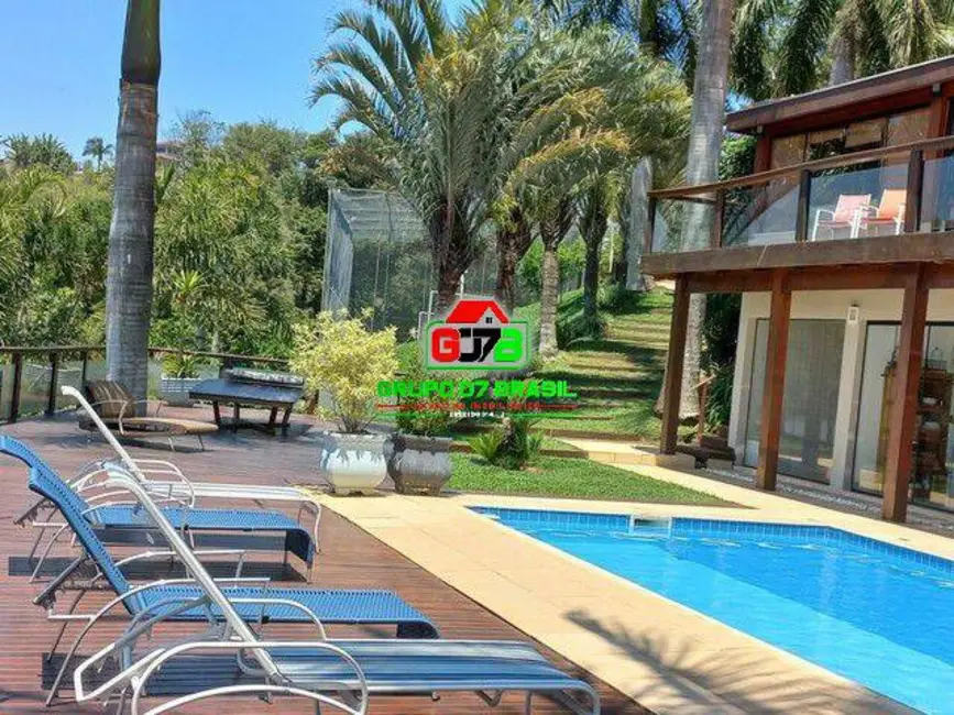 Foto 2 de Casa com 5 quartos à venda, 5500m2 em Chácaras Condomínio Recanto Pássaros II, Jacarei - SP