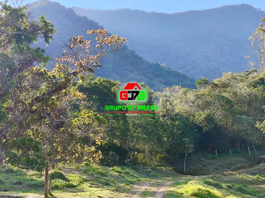 Fazenda / Haras à venda, 122m2 em Paraibuna - SP - imagem 4 Foto 4 de Fazenda / Haras à venda, 122m2 em Paraibuna - SP