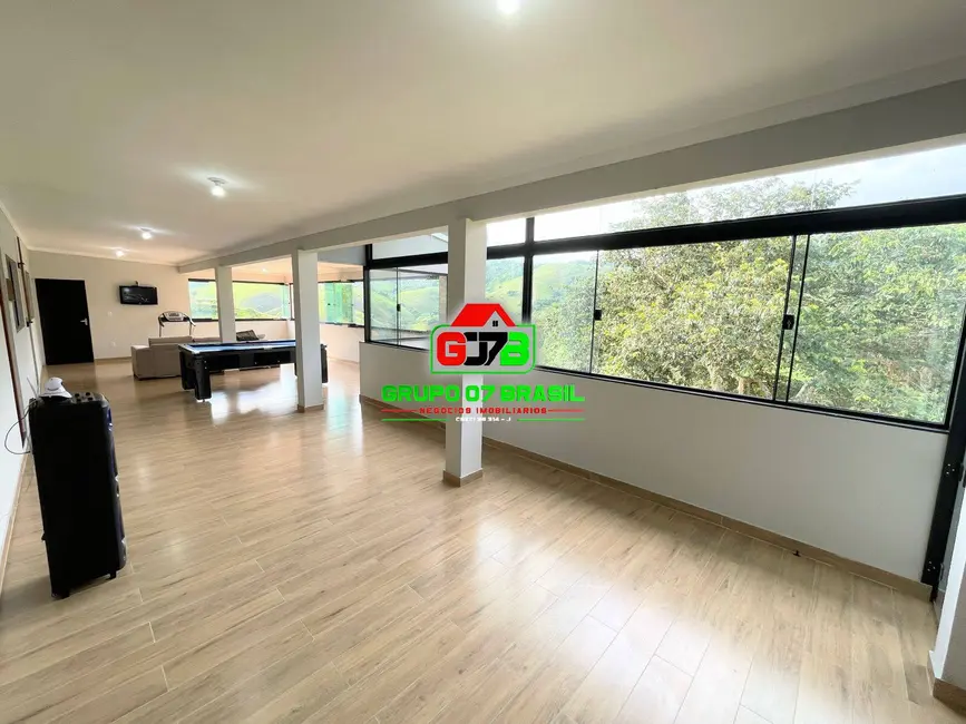 Foto 2 de Chácara com 4 quartos à venda, 4000m2 em Sao Jose Dos Campos - SP