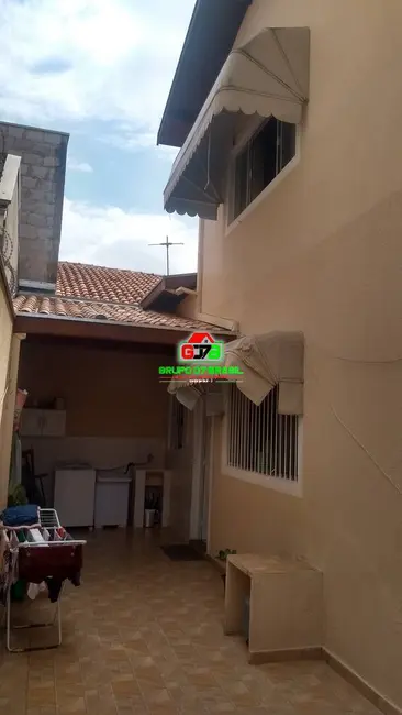 Foto 2 de Sobrado com 3 quartos à venda, 126m2 em Sao Jose Dos Campos - SP