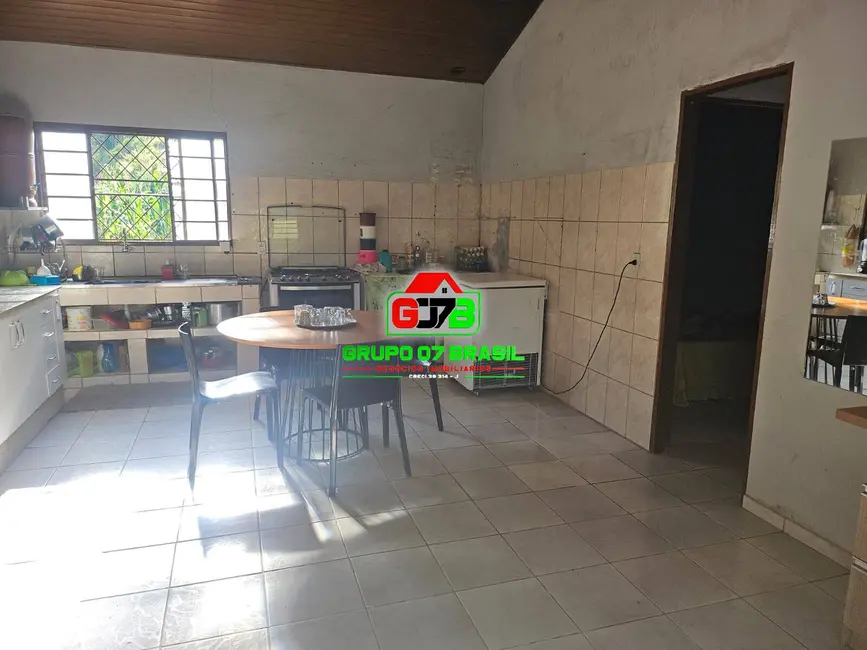 Sítio / Rancho com 3 quartos à venda, 10m2 em Paraibuna - SP - imagem 9 Foto 9 de Sítio / Rancho com 3 quartos à venda, 10m2 em Paraibuna - SP