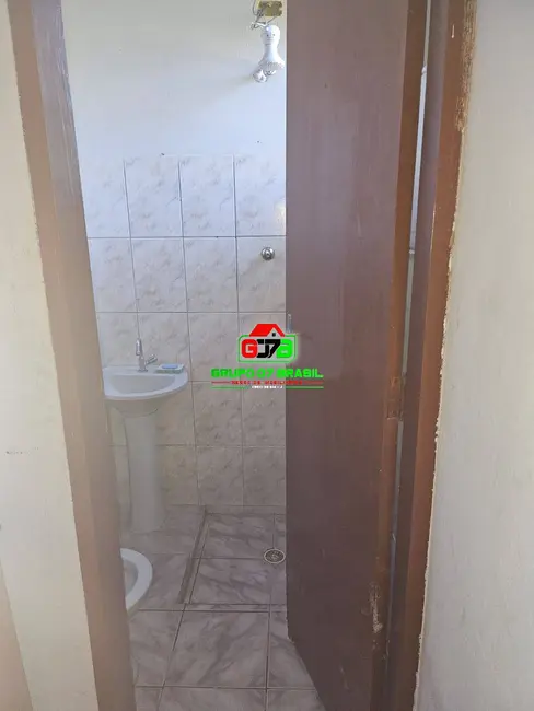 Sítio / Rancho com 3 quartos à venda, 10m2 em Paraibuna - SP - imagem 5 Foto 5 de Sítio / Rancho com 3 quartos à venda, 10m2 em Paraibuna - SP