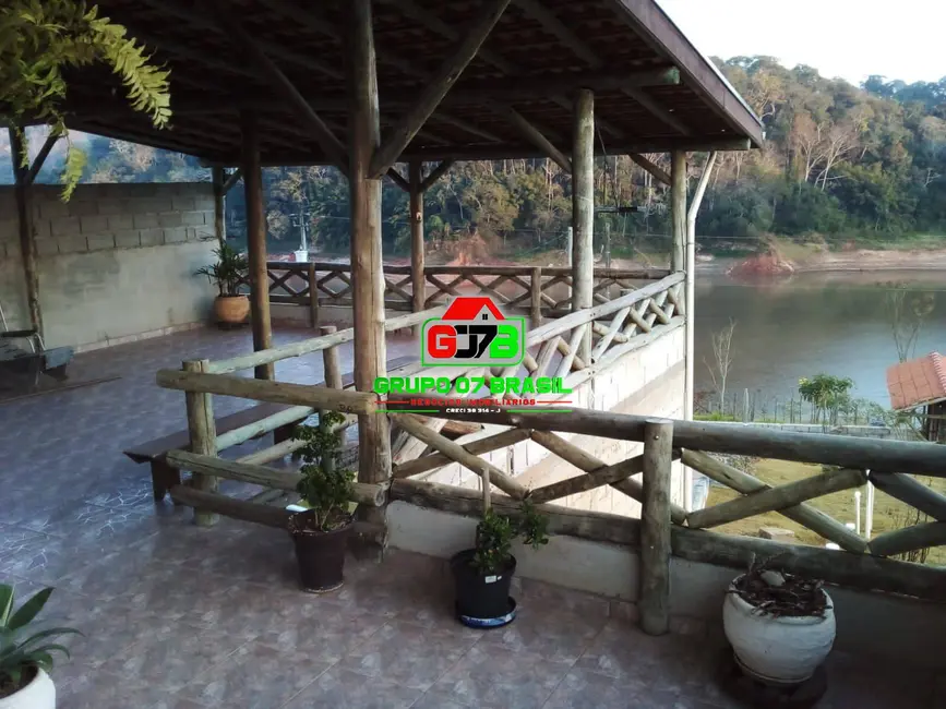 Chácara com 2 quartos à venda, 987m2 em Jambeiro - SP - imagem 7 Foto 7 de Chácara com 2 quartos à venda, 987m2 em Jambeiro - SP