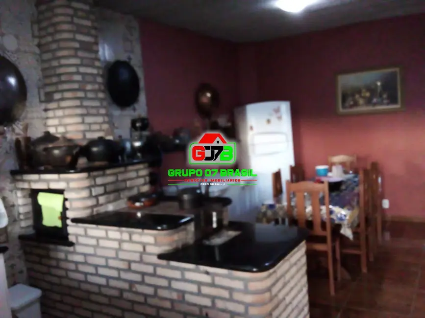 Chácara com 2 quartos à venda, 987m2 em Jambeiro - SP - imagem 5 Foto 5 de Chácara com 2 quartos à venda, 987m2 em Jambeiro - SP