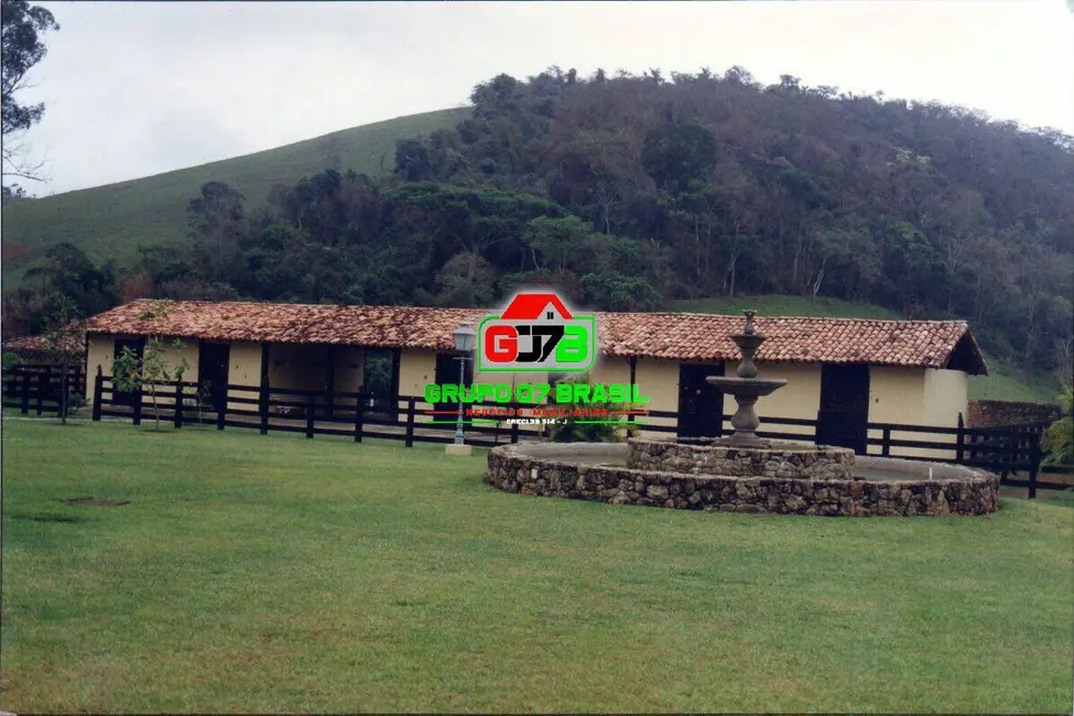Foto 2 de Fazenda / Haras à venda, 919m2 em Cachoeira Paulista - SP